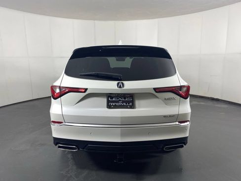 Used 2023 Acura MDX w/ Technology Package AWD/4WD image 9
