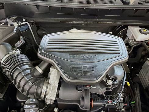 Used 2022 Cadillac XT6 Premium Luxury AWD/4WD image 33