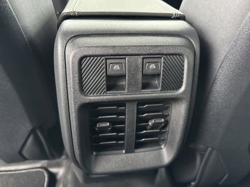 New 2025 Ford Bronco Badlands image 14