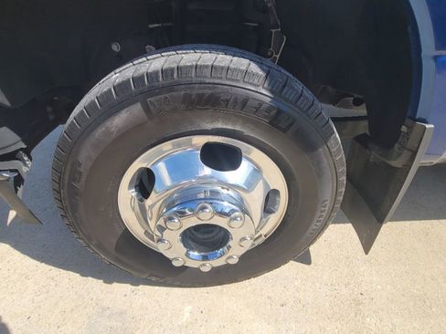 Used 2022 Ford F350 Platinum AWD/4WD image 23