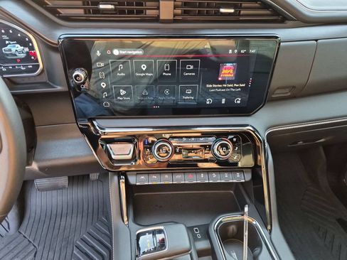 Used 2024 GMC Sierra 1500 AT4X w/ AT4X AEV Edition AWD/4WD image 27