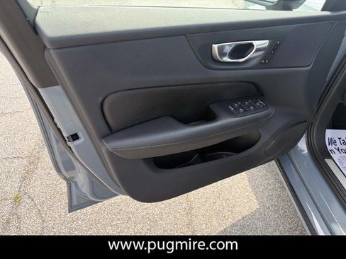 Used 2024 Volvo S60 B5 Plus FWD image 10