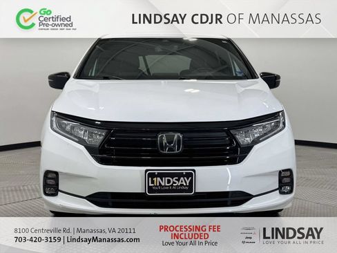 Used 2023 Honda Odyssey Sport image 3