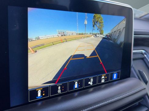 Certified 2024 Chevrolet Tahoe Z71 w/ Luxury Package image 26