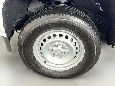 Certified 2025 Toyota Tacoma SR w/ SR Upgrade Package image 22