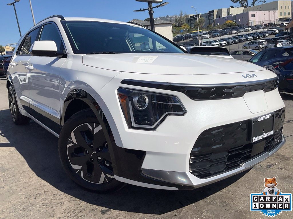 Used 2025 Kia Niro Wind FWD image 1