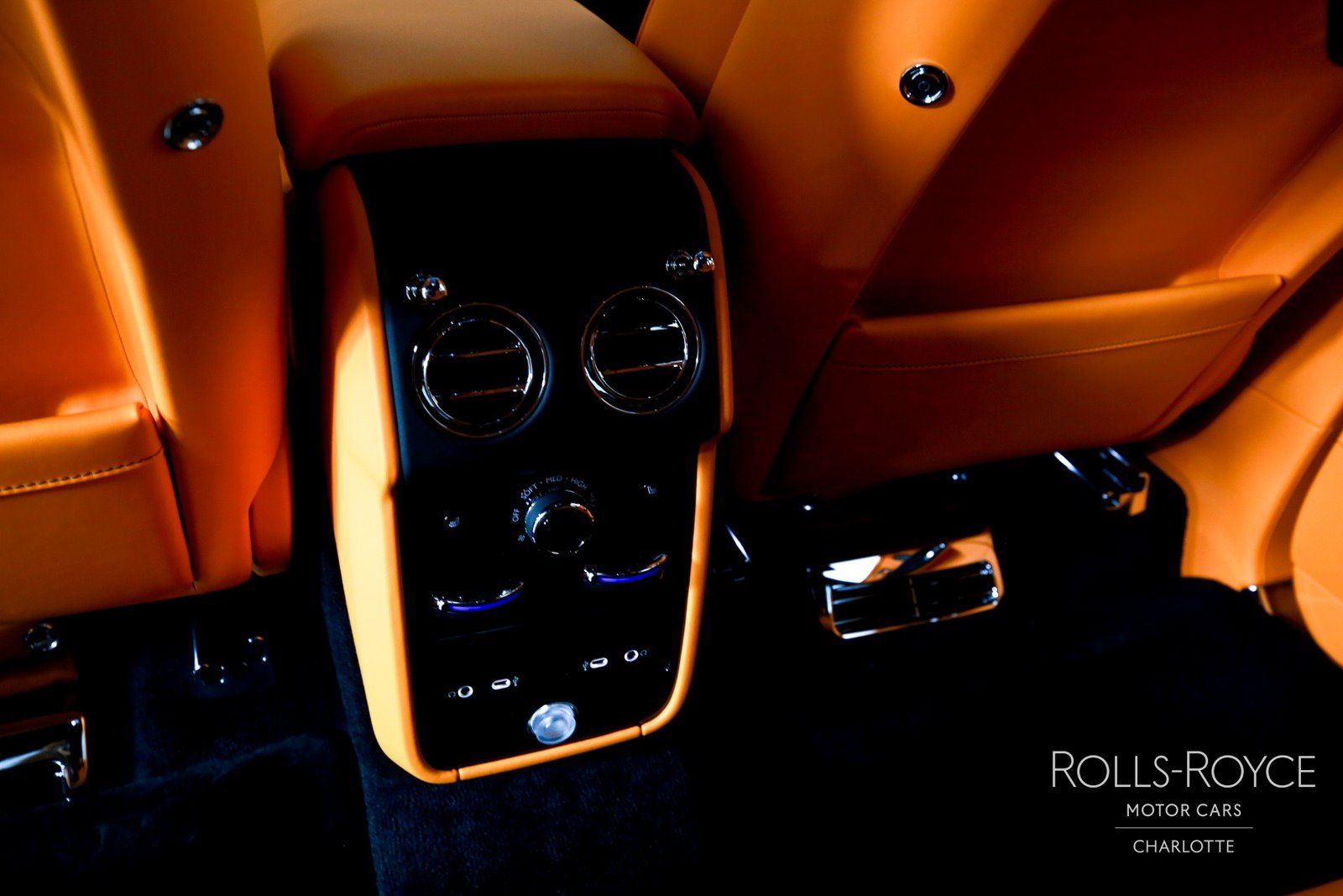 New 2027 Rolls-Royce Cullinan Black Badge AWD/4WD image 22