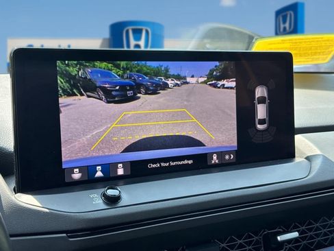 Used 2023 Honda Accord Touring image 24