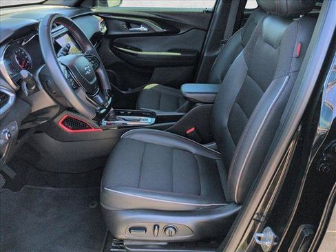 Used 2021 Chevrolet TrailBlazer RS w/ Sun and Liftgate Package FWD image 24