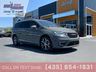 Used 2021 Chrysler Pacifica Pinnacle