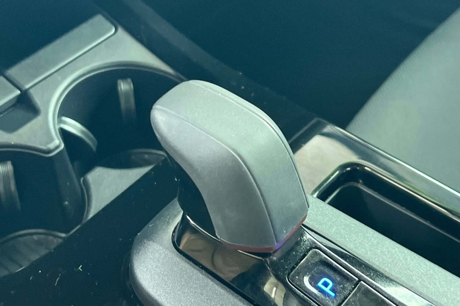 Used 2024 Toyota Prius Prime FWD image 18