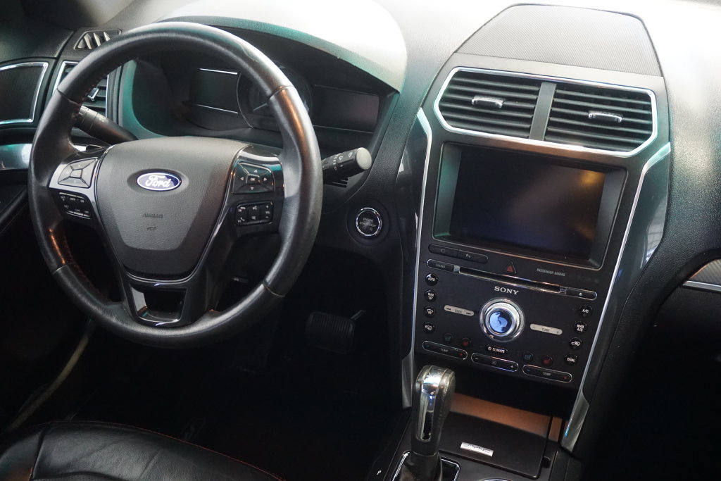 Used 2016 Ford Explorer Sport w/ Equipment Group 401A AWD/4WD image 29