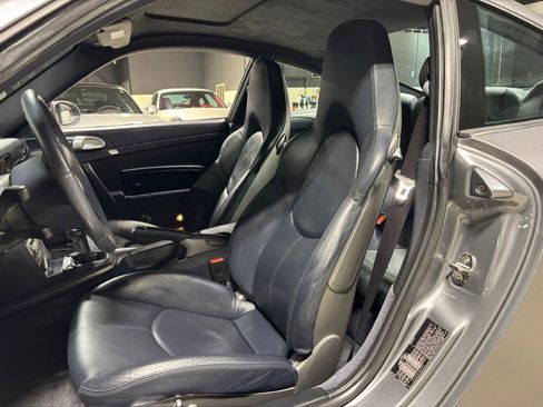Used 2005 Porsche 911 Carrera image 7