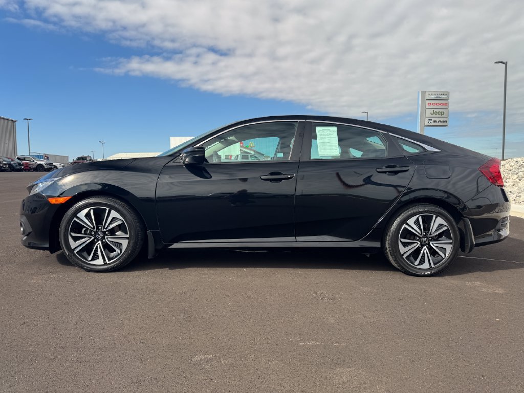 Used 2017 Honda Civic EX-L image 8