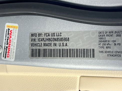 Used 2022 Jeep Grand Cherokee Limited w/ Trailer Tow Prep Group (B) image 31