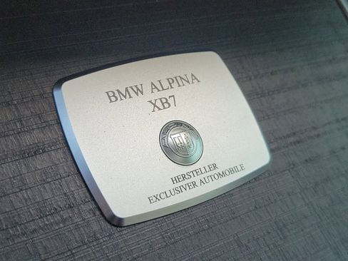 Certified 2024 BMW ALPINA XB7 AWD/4WD image 37