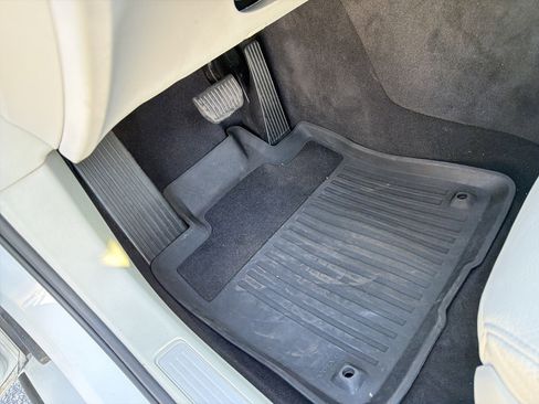 Used 2020 Volvo S60 T5 Momentum w/ Protection Package Premier image 16