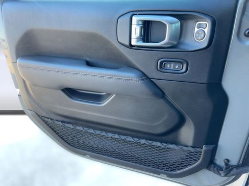 Used 2023 Jeep Wrangler Unlimited Rubicon 392 w/ Xtreme Recon 35" Tire Package image 14