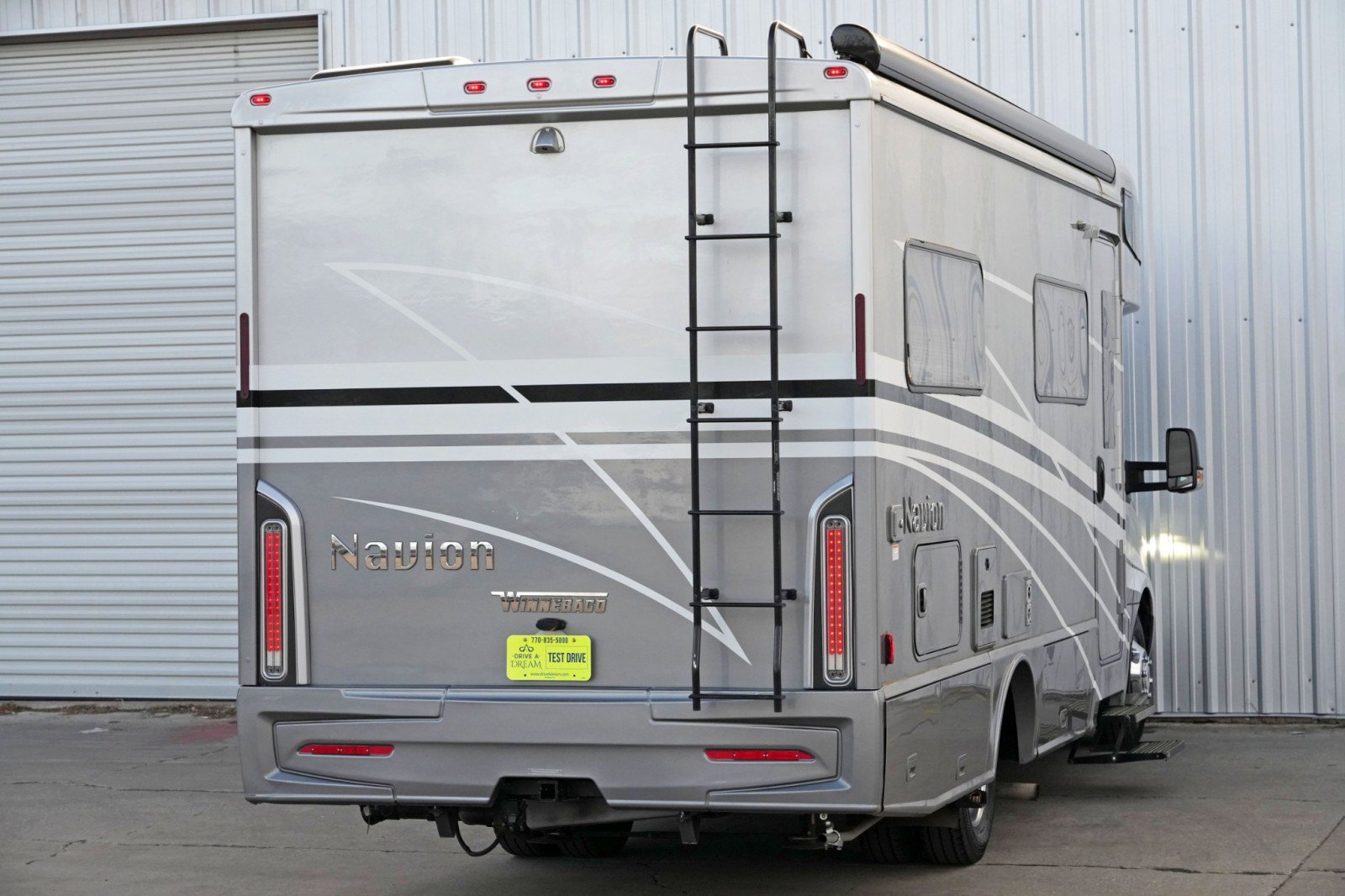 Used 2021 Mercedes-Benz Sprinter 3500 w/ Acoustic Package image 45
