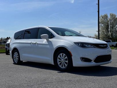 Used 2018 Chrysler Pacifica Touring Plus