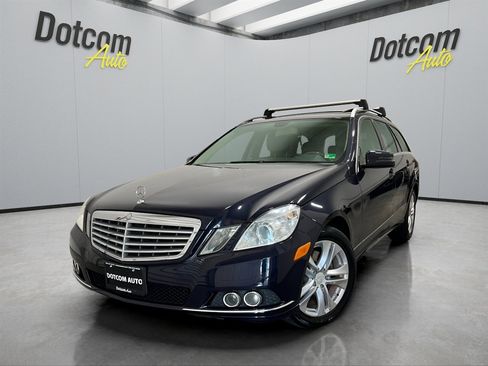Used 2011 Mercedes-Benz E 350 4MATIC Wagon image 2
