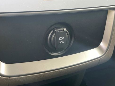 New 2026 Kia Carnival EX FWD image 19