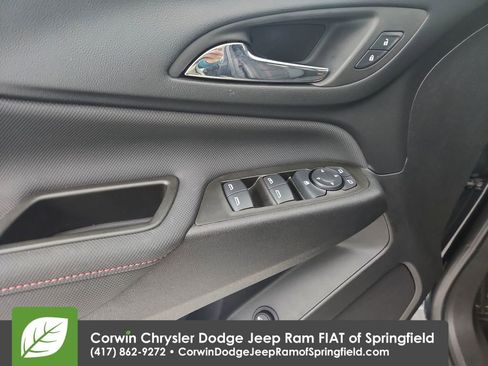 Used 2023 Chevrolet Equinox RS AWD/4WD image 21
