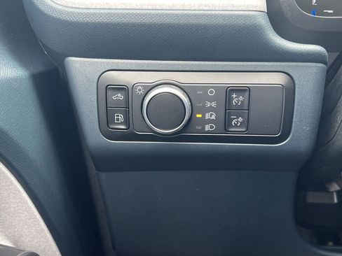 New 2026 Ford Maverick XLT image 13