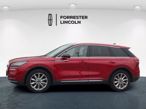 Used 2022 Lincoln Corsair AWD w/ Premium Package image 6