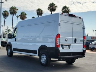 Used 2025 RAM ProMaster 2500 w/ Convenience Group FWD video 2