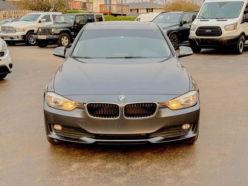 Used 2014 BMW 320i xDrive Sedan image 3