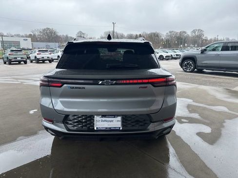 New 2026 Chevrolet Equinox EV RS FWD image 12