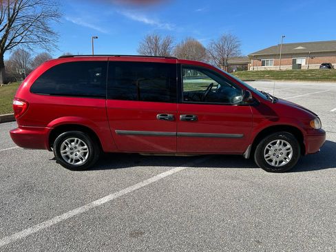 Used 2006 Dodge Grand Caravan SE w/ Popular Equipment Group I image 4