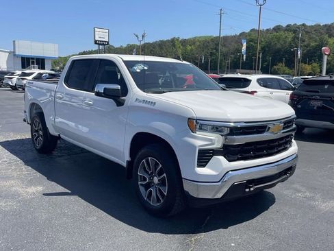 Certified 2024 Chevrolet Silverado 1500 LT AWD/4WD image 6
