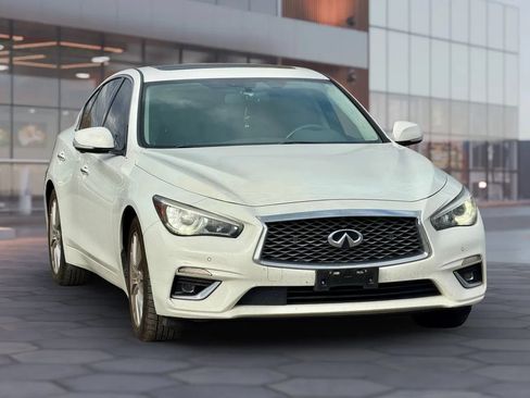 Used 2021 INFINITI Q50 Luxe RWD image 1