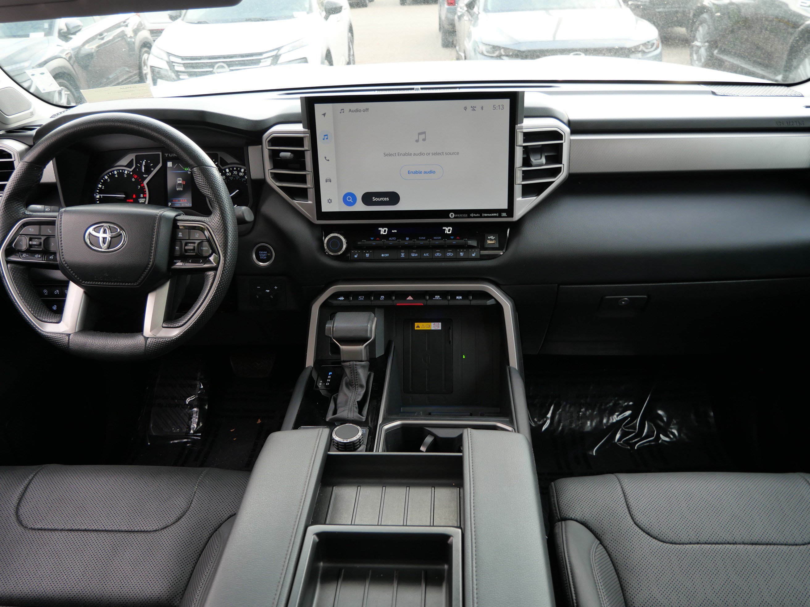 Used 2022 Toyota Tundra Limited AWD/4WD image 10