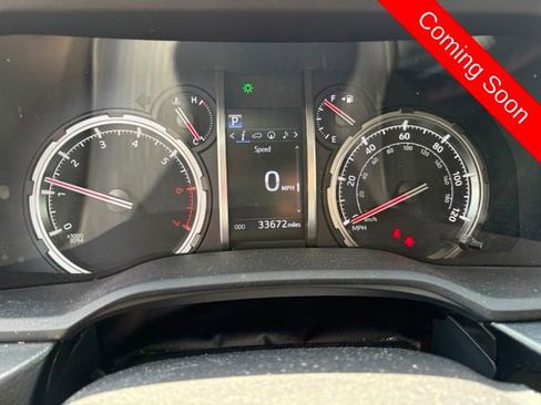 Used 2020 Toyota 4Runner TRD Off-Road AWD/4WD image 9