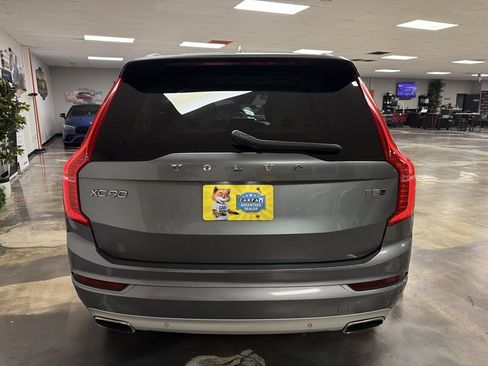 Used 2020 Volvo XC90 T5 Momentum AWD/4WD image 11