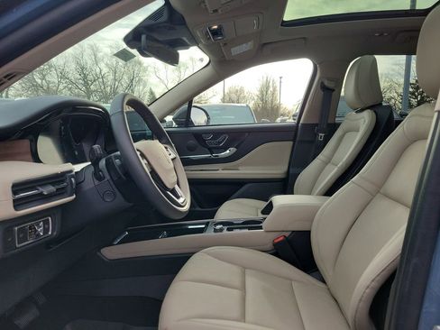 New 2026 Lincoln Corsair Reserve w/ Rear Removable Package Tray image 16