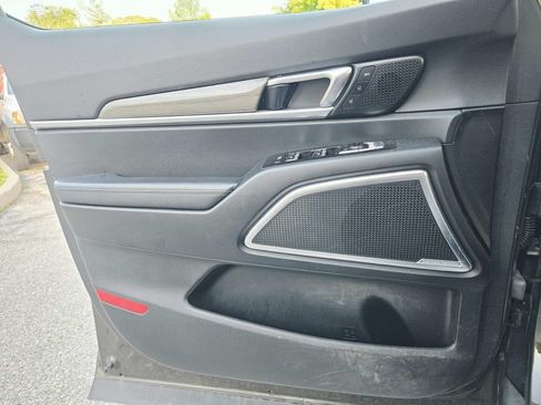 Used 2020 Kia Telluride SX w/ SX Prestige Package AWD/4WD image 19