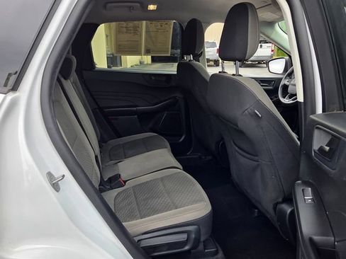 Used 2022 Ford Escape SE AWD/4WD image 15