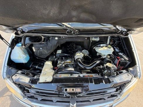 Used 2005 Dodge Sprinter 3500 w/ PWR Convenience Group image 27