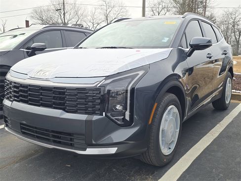 New 2026 Kia Sportage EX image 3