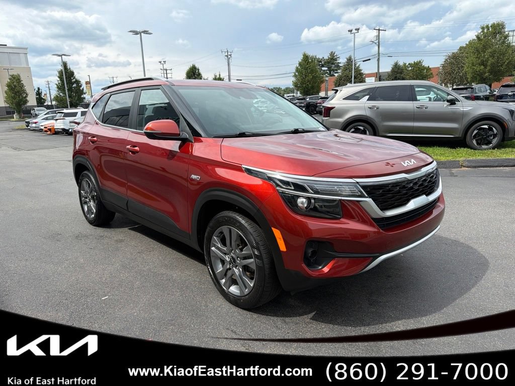 Certified 2023 Kia Seltos S w/ Navigation Package AWD/4WD image 5