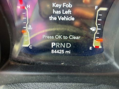 Used 2019 Jeep Wrangler Unlimited Rubicon image 16