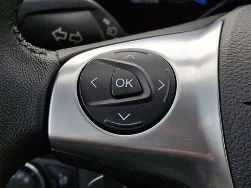 Used 2014 Ford C-MAX Energi SEL w/ Equipment Group 302A image 17