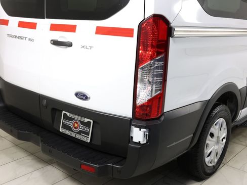 Used 2019 Ford Transit 150 XLT RWD image 41