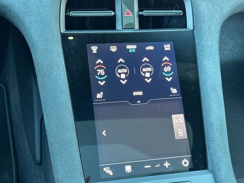 Used 2025 Porsche Taycan Turbo GT image 24