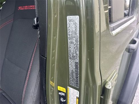 Used 2021 Jeep Wrangler Unlimited Rubicon w/ Steel Bumper Group image 34