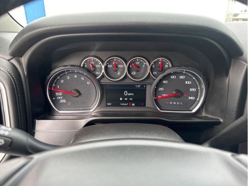 Used 2019 Chevrolet Silverado 1500 LT Trail Boss image 21